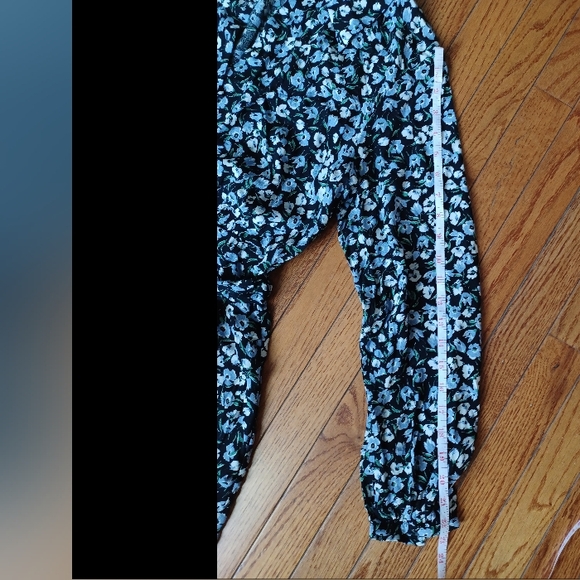 Mango Sz 8 Flower Print Dress Faux Wrap Lilac Black Long Sleeve Front Closure - Picture 8 of 14